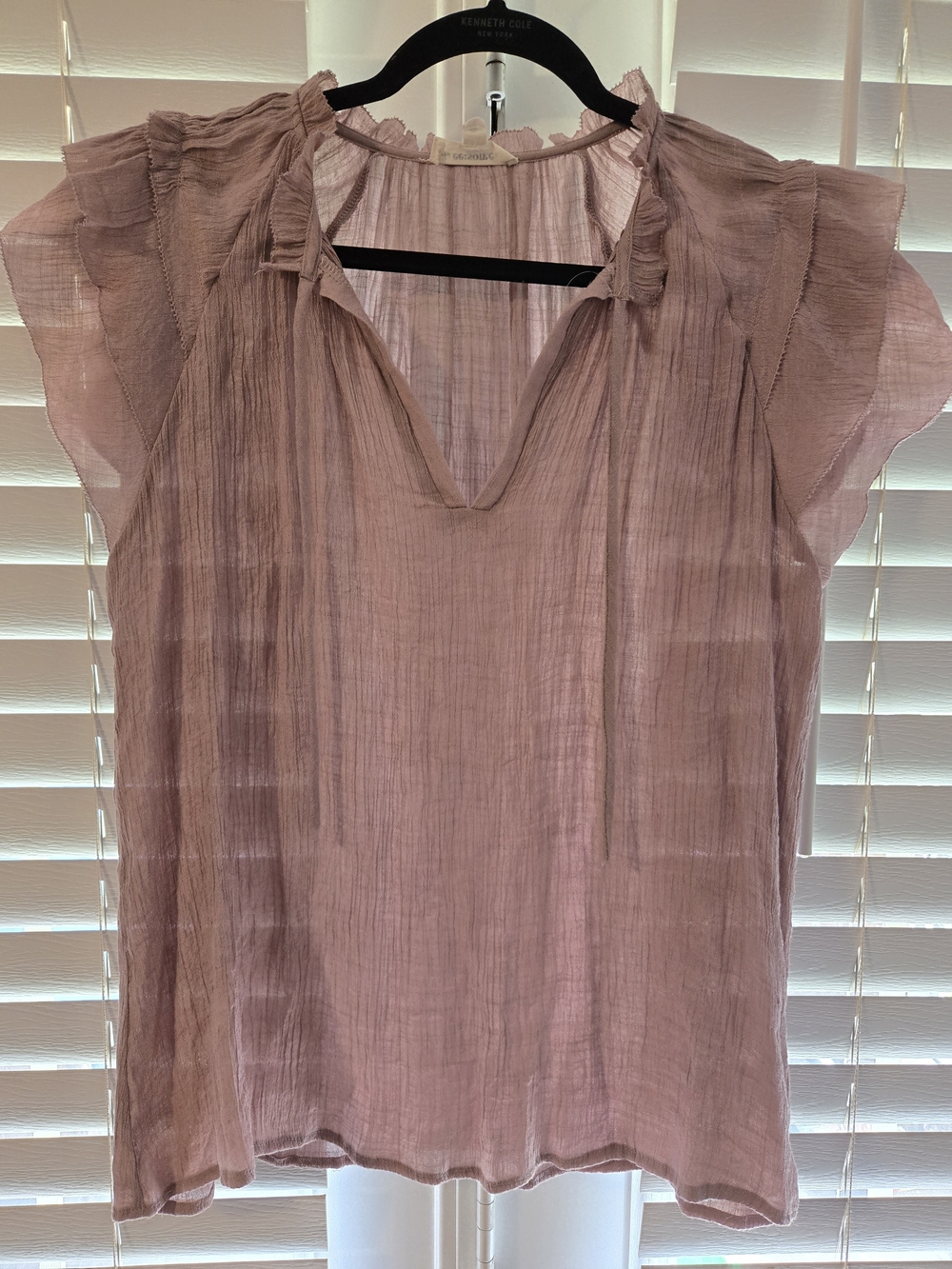 eesome Dusty Mauve Ruffle Cap-Sleeve Blouse Sz Medium
